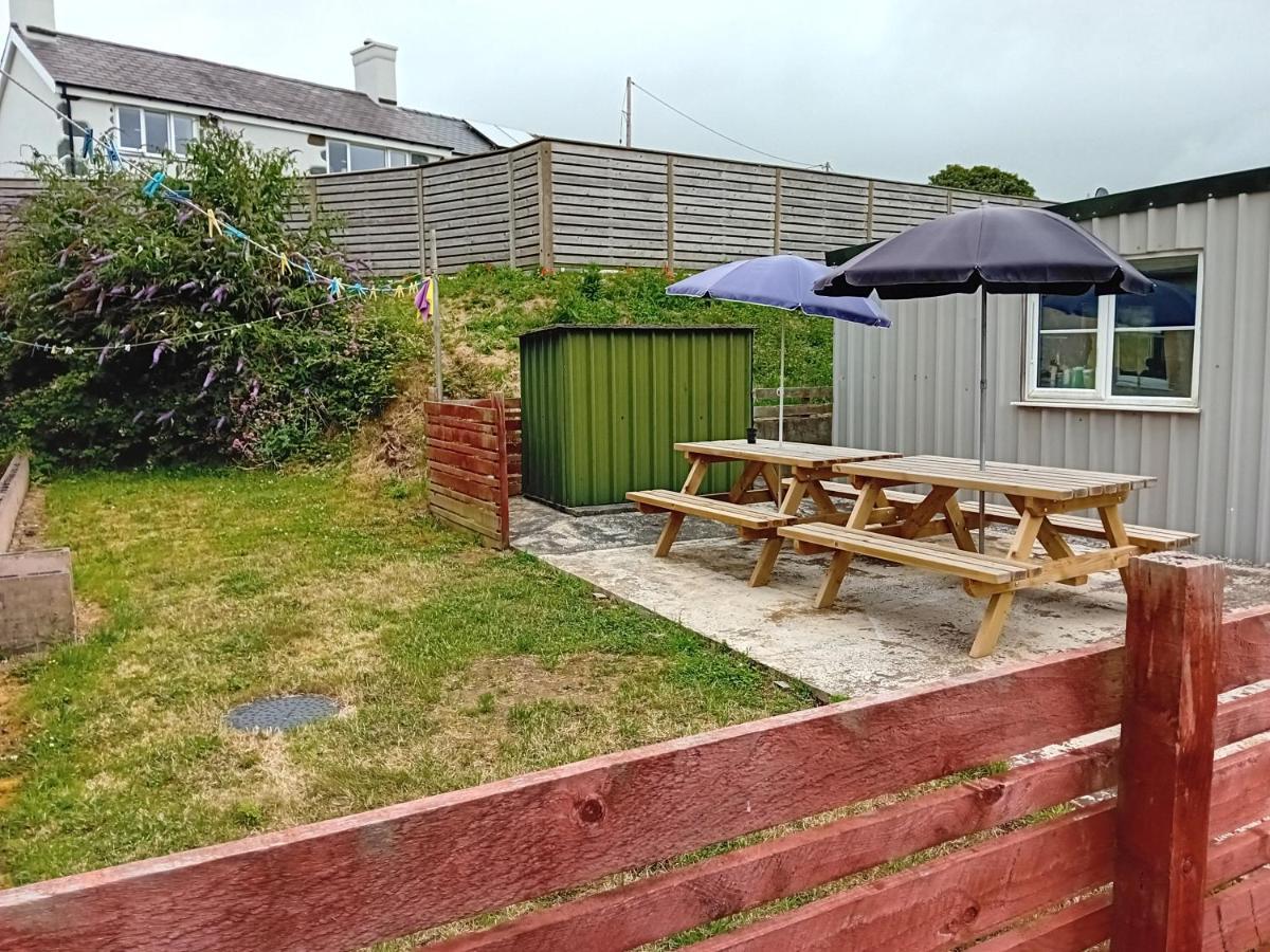 Criw Bach Static Caravan Apartamento Bryncroes Exterior foto
